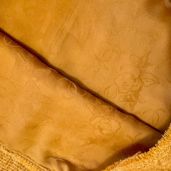 Chanel Vintage Wool Crewneck Sweater - Picture 3 of 6